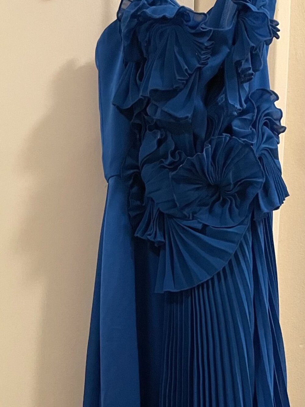 BCBG Max Azria Dress. Maxi. Vintage. Size 4.